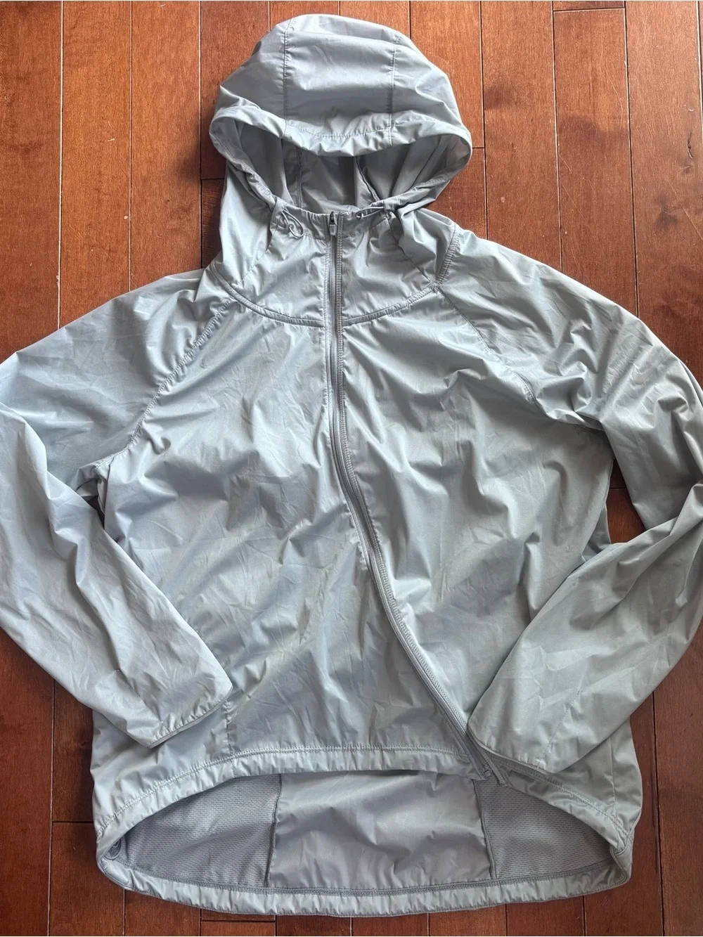Nike Women's Runway Shield Running Jacket Medium Gray